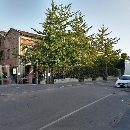 דירות Casaginko - Cozy Loft With Garden In Milano - Naviglio מראה חיצוני תמונה